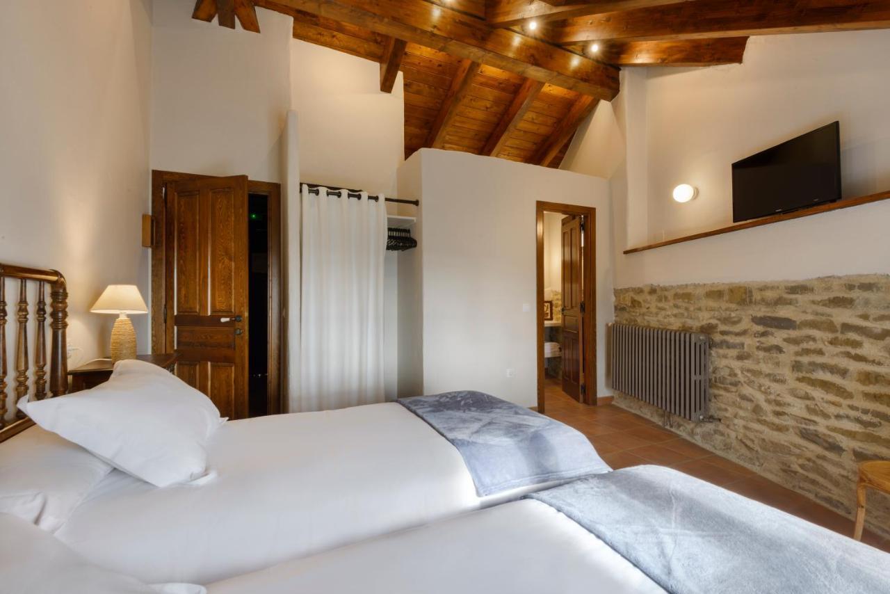 Os Ormos Casa Rural - Apartamentos - Habitaciones Espuéndolas Extérieur photo